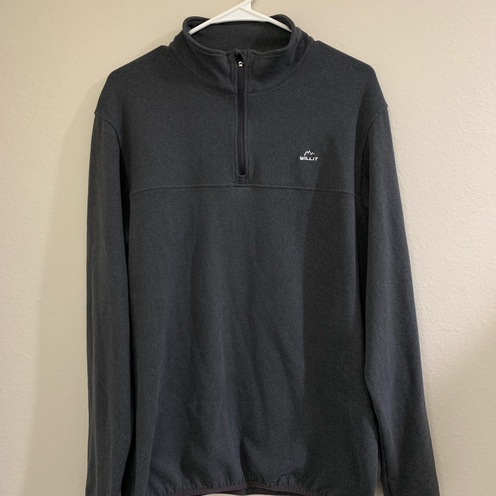 Gray Willit partial zip up sweatshirt, pullover.